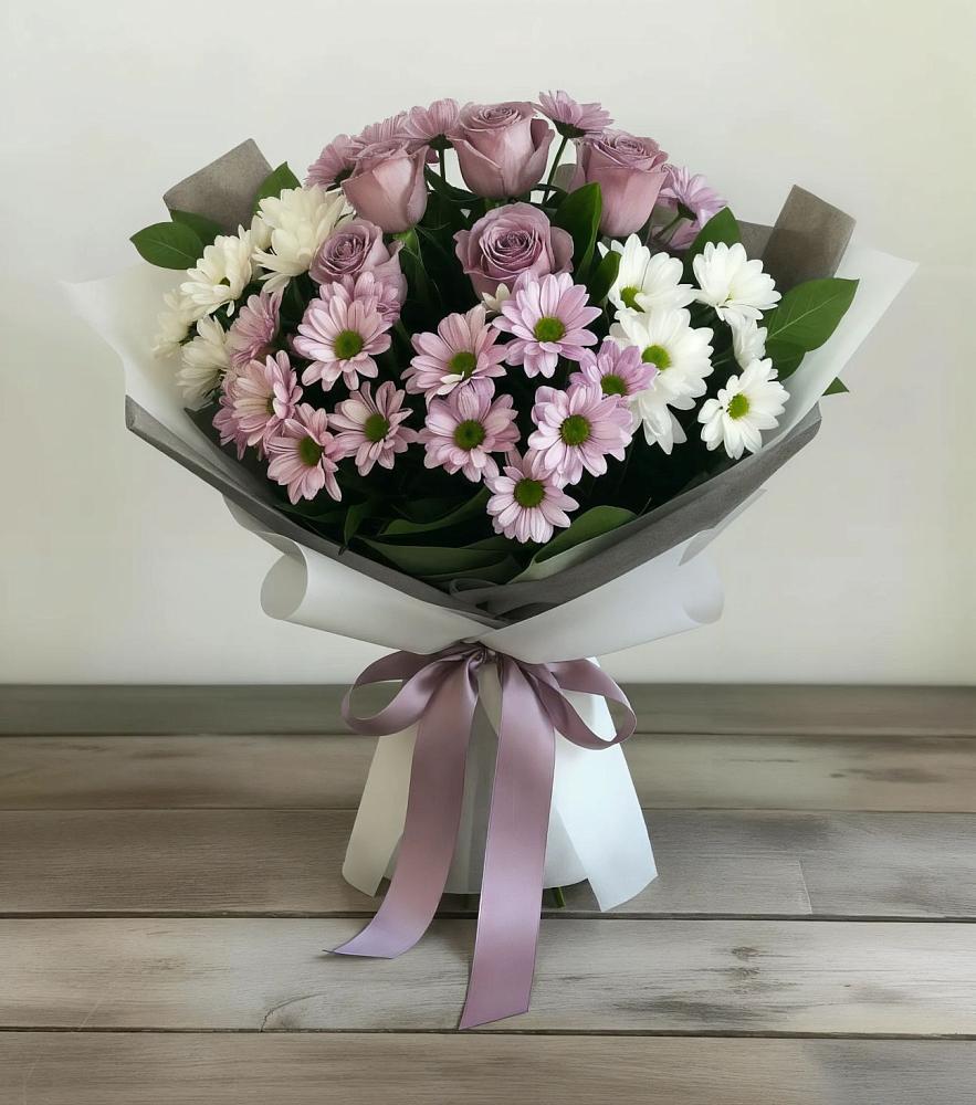 Букет цветов из: Хризантемы и Розы в Шараповой Охоте