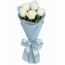 Букет 5 Белых роз Проуд в Шараповой Охоте