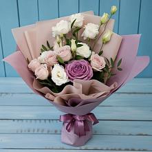Букет цветов из:  Розы и Лизиантусы в Шараповой Охоте