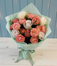 Букет цветов из:  Розы #REPLACE_PRED# Шараповой Охоте