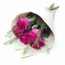 Букет цветов из:  Розы в Шараповой Охоте