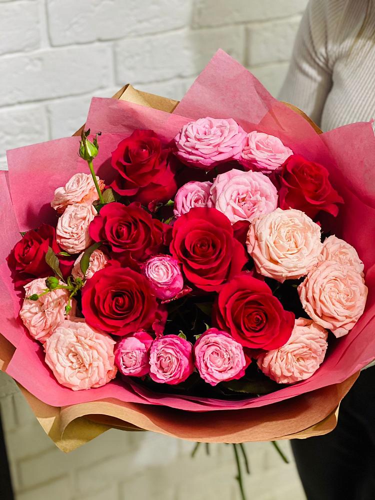 Букет цветов из: Розы в Шараповой Охоте