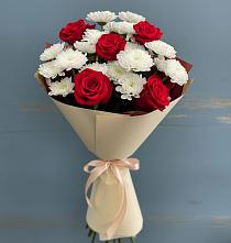 Букет цветов из:  Розы и Хризантемы в Шараповой Охоте
