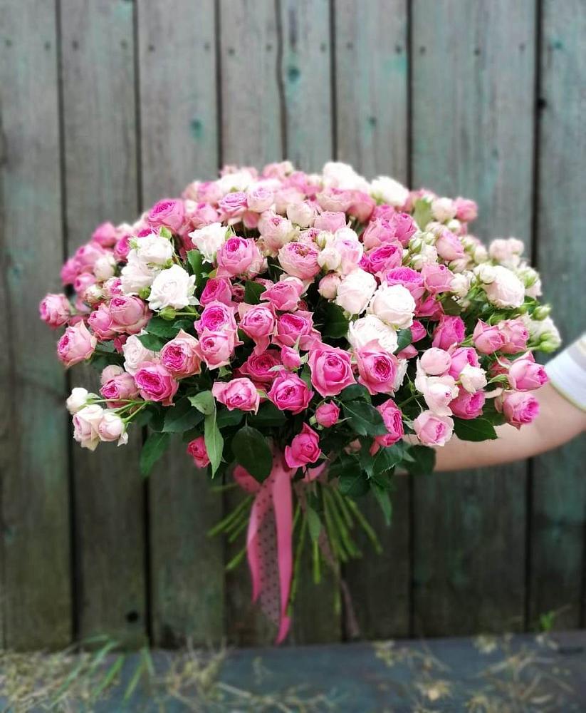 Букет Розовые кустовые розы Натали и Лав Лидия в Шараповой Охоте