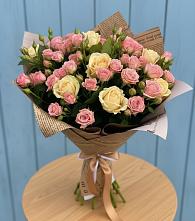 Букет цветов из:  Розы #REPLACE_PRED# Шараповой Охоте