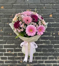 Букет цветов из:  Герберы и Хризантемы #REPLACE_PRED# Шараповой Охоте