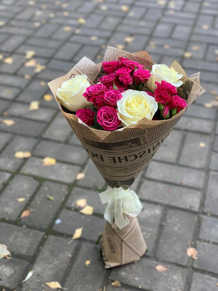 Букет цветов из: Розы в Шараповой Охоте