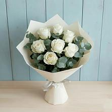 Букет Белые розы в Эвкалипте в Шараповой Охоте