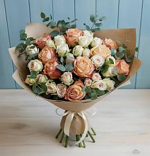 Букет цветов из:  Альстромерии и Розы в Шараповой Охоте
