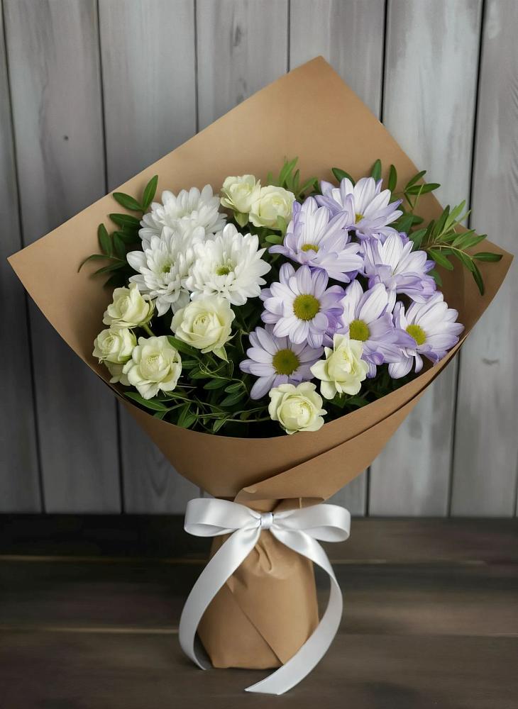 Букет цветов из: Хризантемы и Розы в Шараповой Охоте