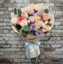 Букет цветов из:  Розы, Лизиантусы и Гвоздики в Шараповой Охоте